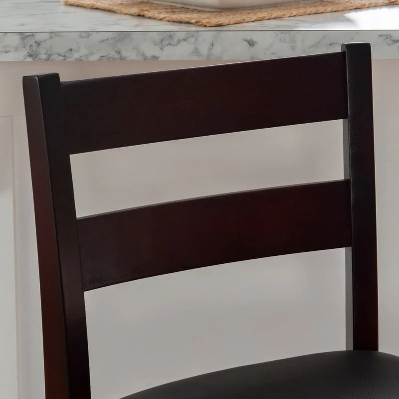 Houten barkruk in espressokleur