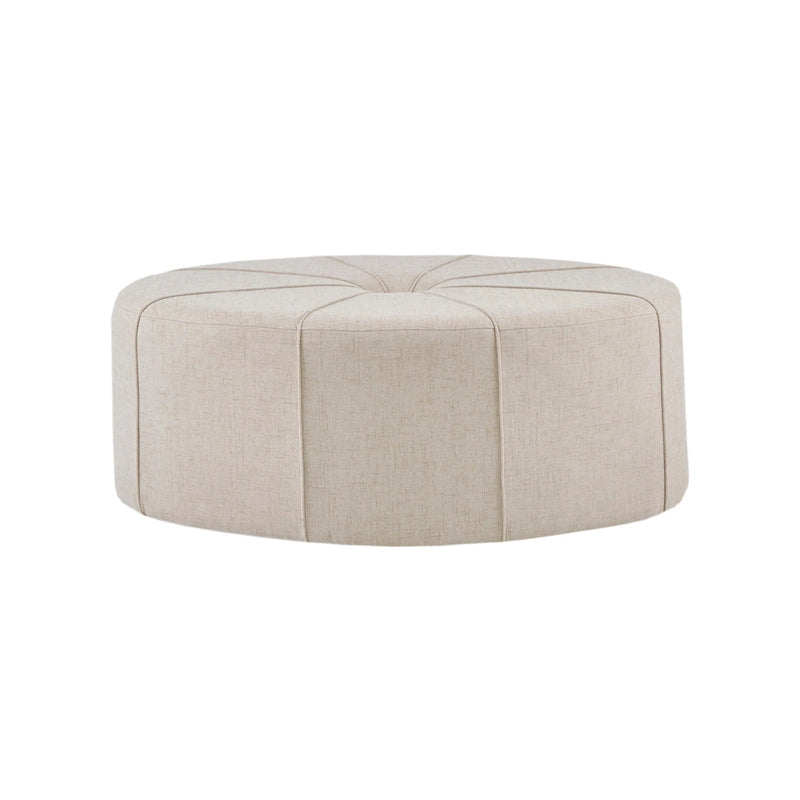 Gepolsterter, gesteppter, ovaler Oversize-Hocker