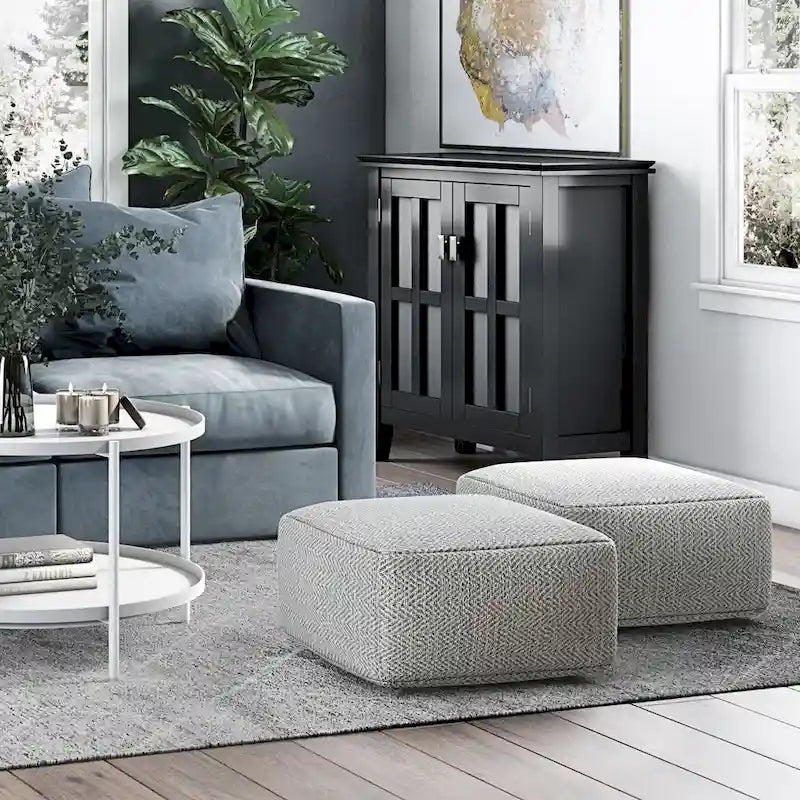 Pouf carré en coton tissé à la main avec motif chiné et rembourrage en billes de polystyrène