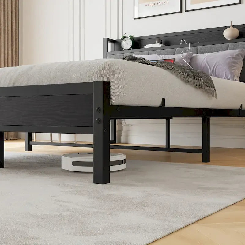 Bedframe voor queensize matras met hoofdbord met opbergruimte en oplaadstation